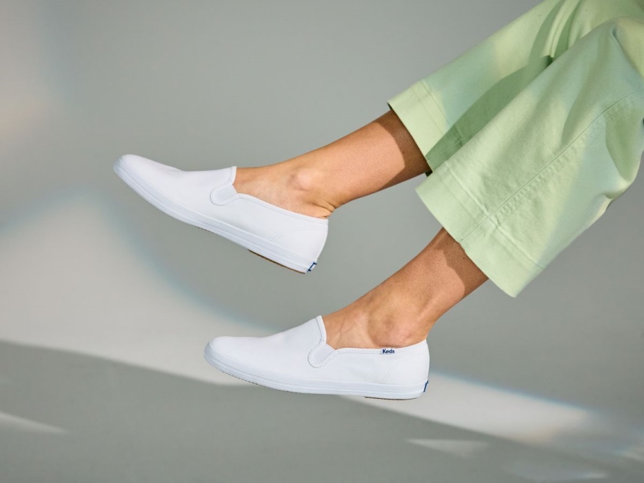Dameskampioen Slip Op Witte Keds