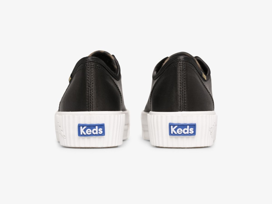 Dames Triple Kick Versterker Satijn Keds Zwart