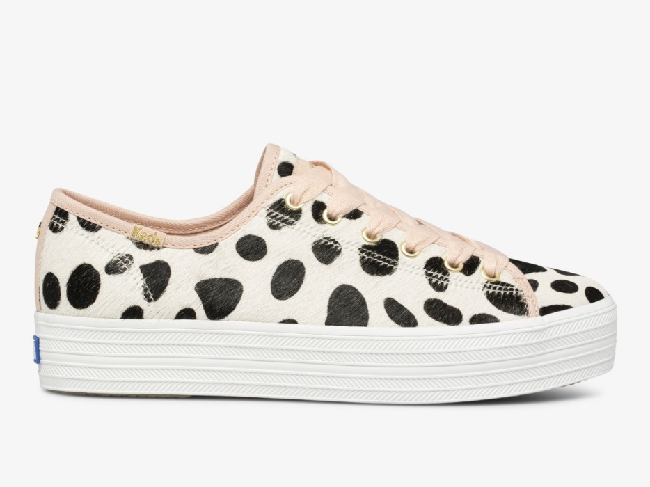 dames_x_kate_spade_new_york_triple_kick_oversized_dot_kalfshaar_keds_wit_roze.jpg Dames X Kate Spade New York Triple Kick Oversized Dot Kalfshaar Keds Wit Roze - Afbeelding 1