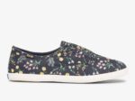 Dames X Rifle Paper Co. Chillax Petite Fleurs Bedrukte Marineblauwe Multikeds