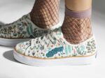 Dames X Rifle Paper Co. Triple Kick Menagerie Geborduurde Keds Crème/multi - Afbeelding 2